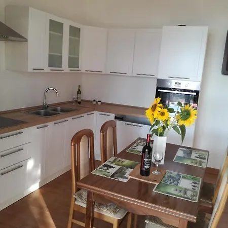 Anaklara Apartmán Jesenice (Split-Dalmatia)